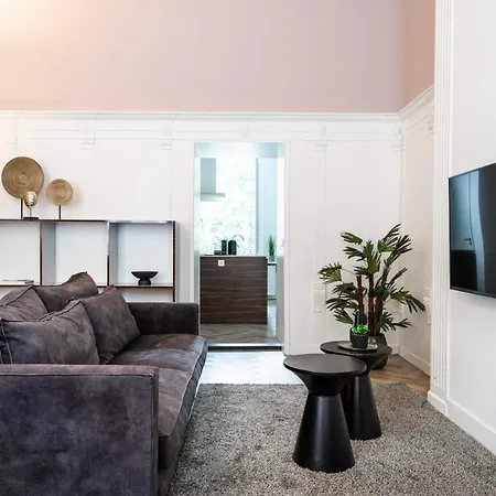 Stylish Center Τίλμπουργκ